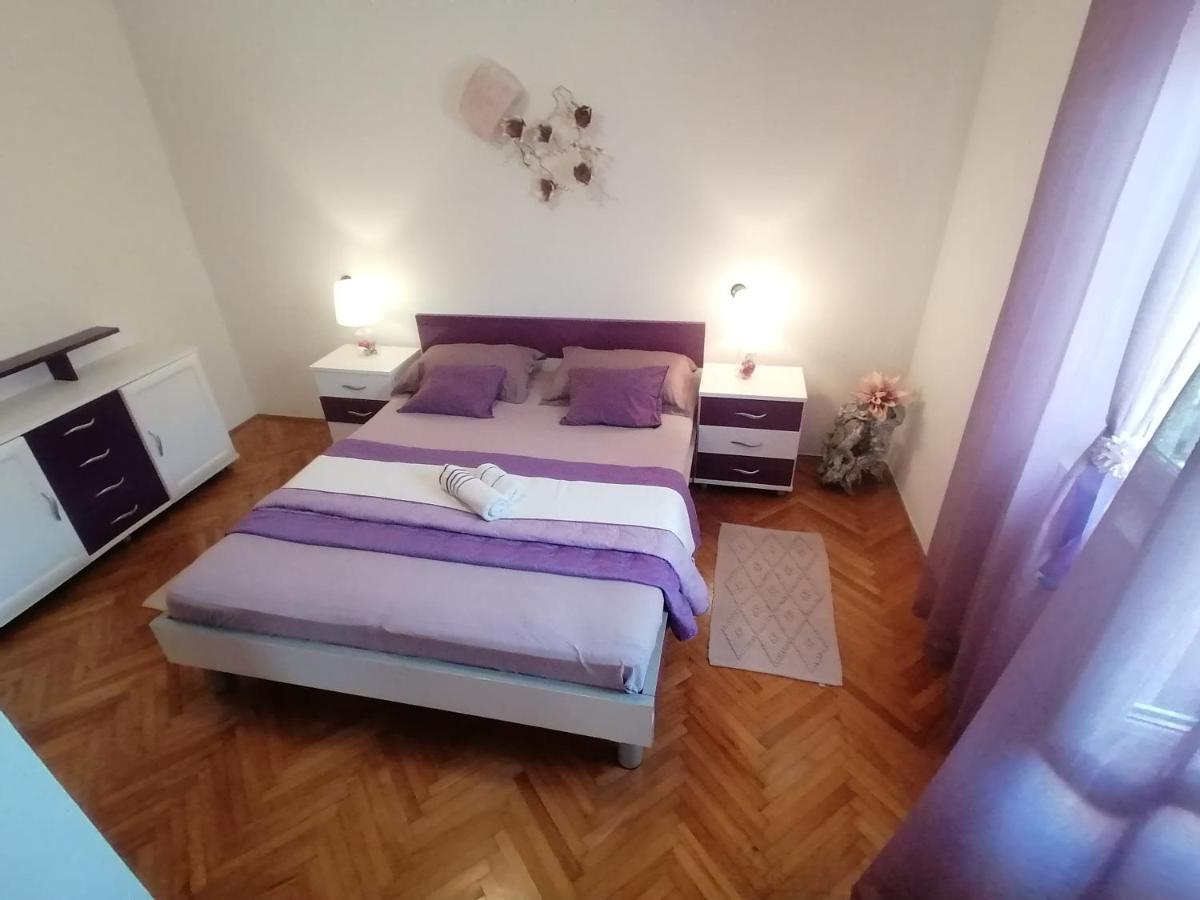 Apartmani Niki Hvar Хвар Экстерьер фото