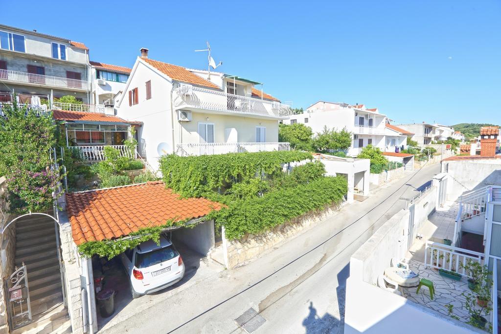 Apartmani Niki Hvar Хвар Номер фото