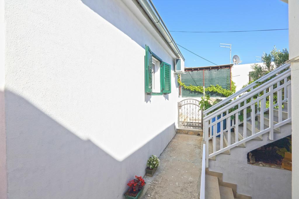 Apartmani Niki Hvar Хвар Номер фото
