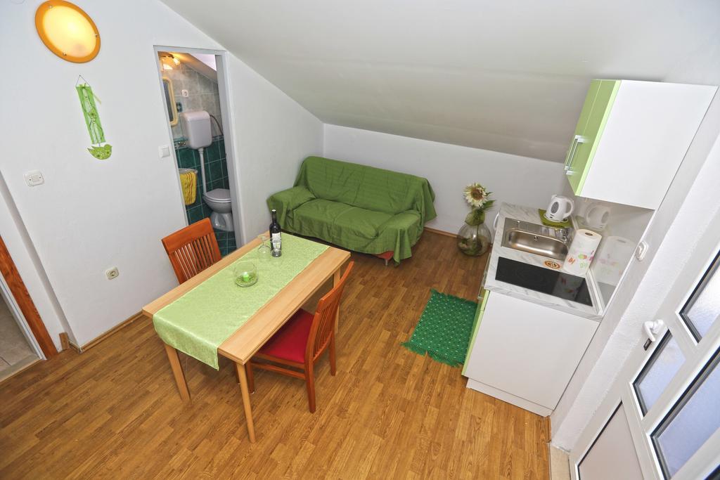 Apartmani Niki Hvar Хвар Номер фото